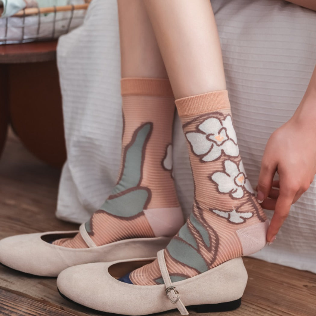 Rufia - Lace Flower Color-block Crew Socks - Sweet & Retro