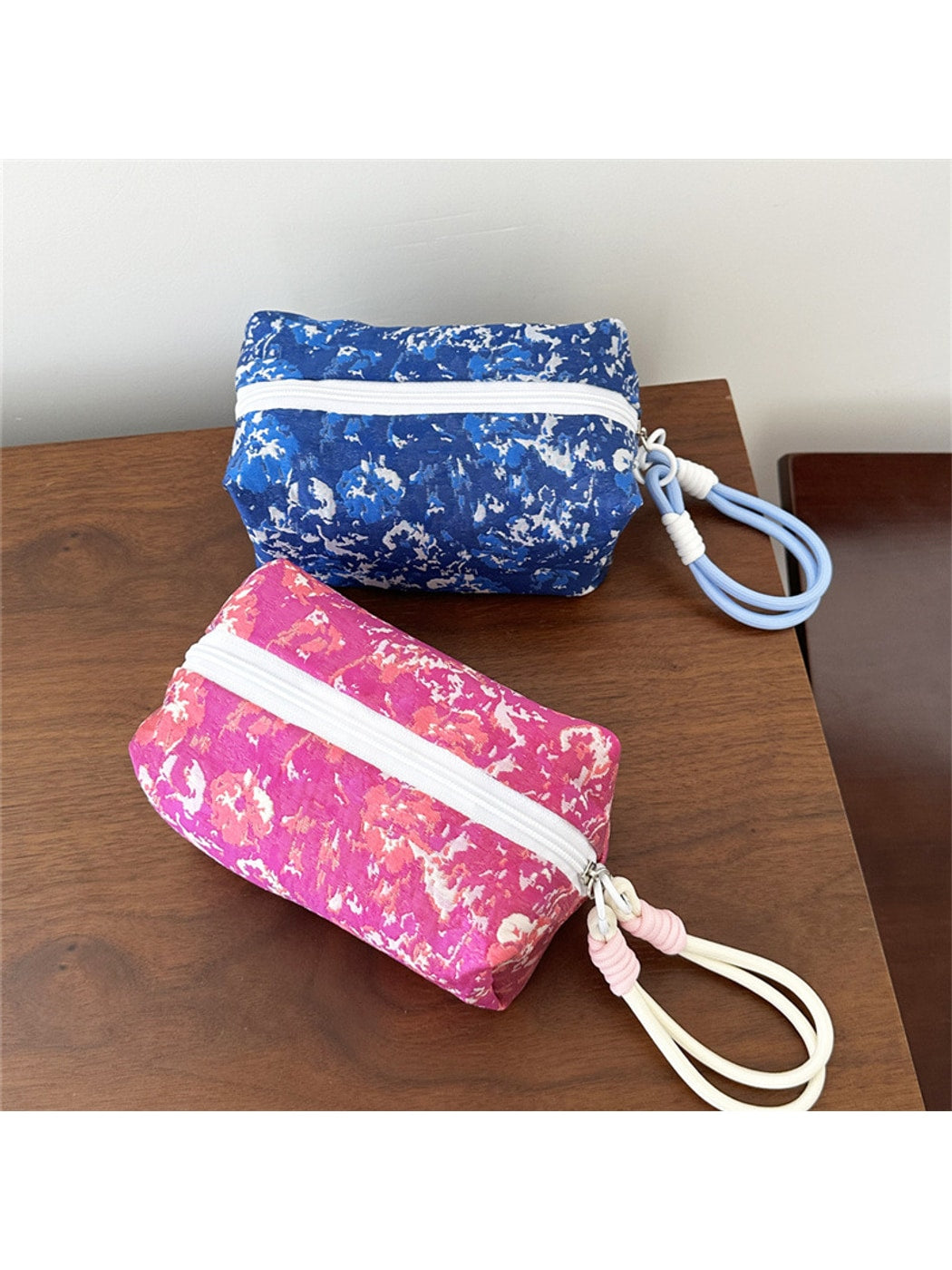 Cosbai - Fresh Sweet Zipper Makeup Bag Pouch