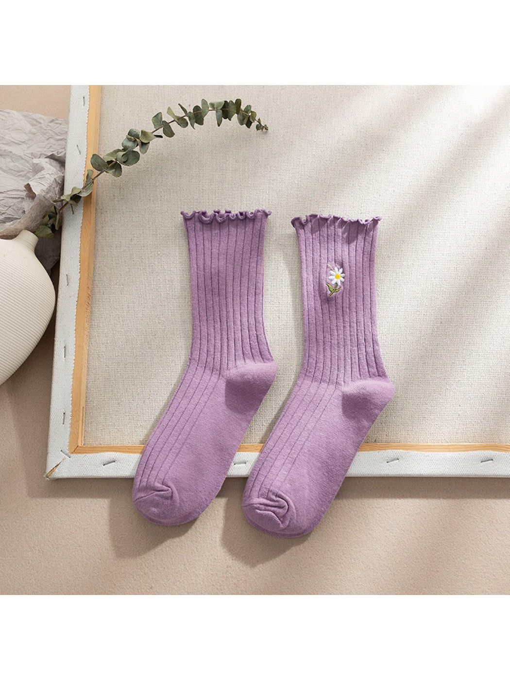 Rufia - Floral Accent Ribbed Crew Socks product image 6
