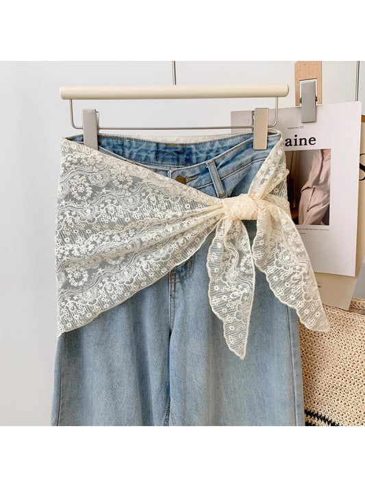 Scarvii - Beige Lace Style Triangle Scarf