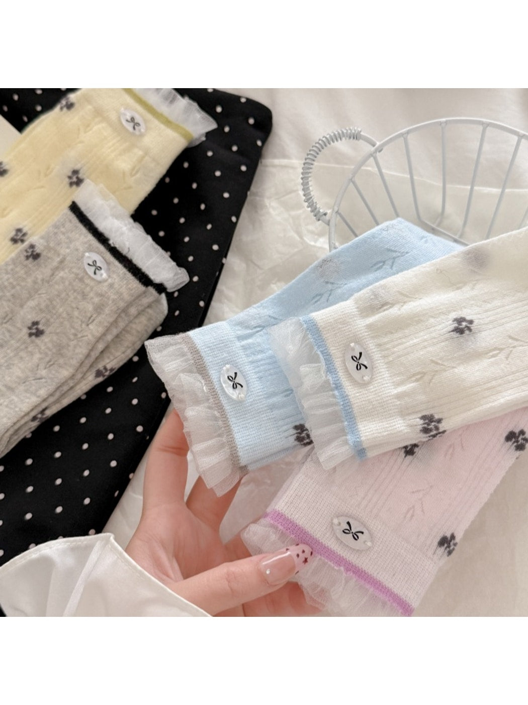 Rufia - Sweet Floral Print Bow Detail Crew Socks