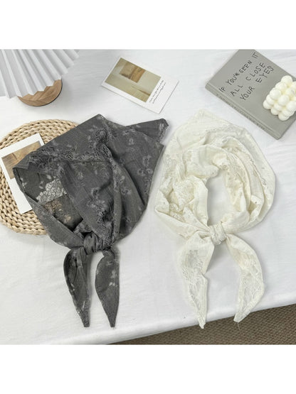 Scarvii - Sweet Floral Openwork Triangle Bandana