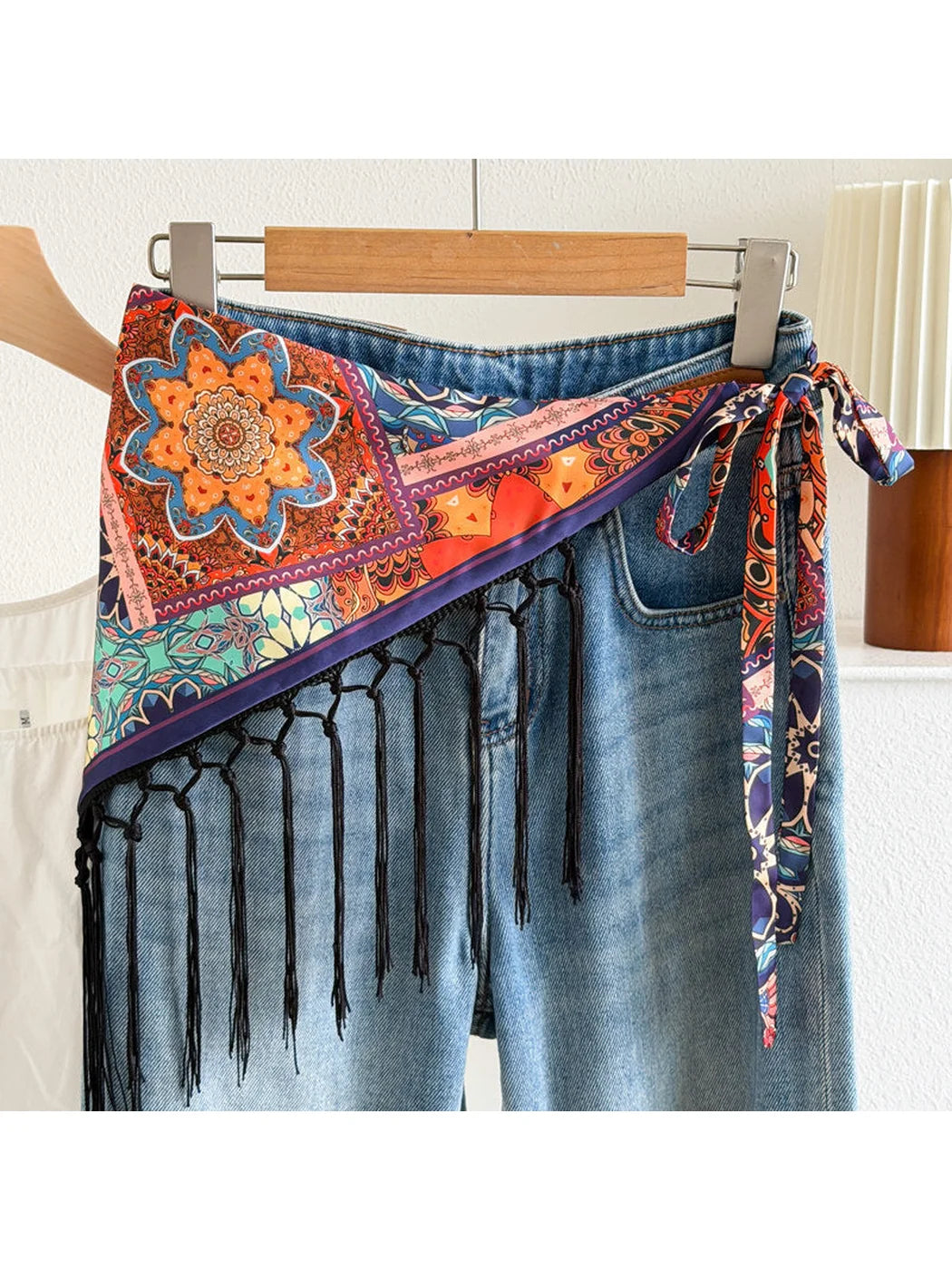 Scarvii - Printed Triangle Scarf