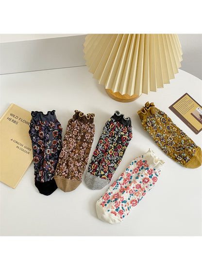 Rufia - Vintage Floral Ruffle Ankle Socks