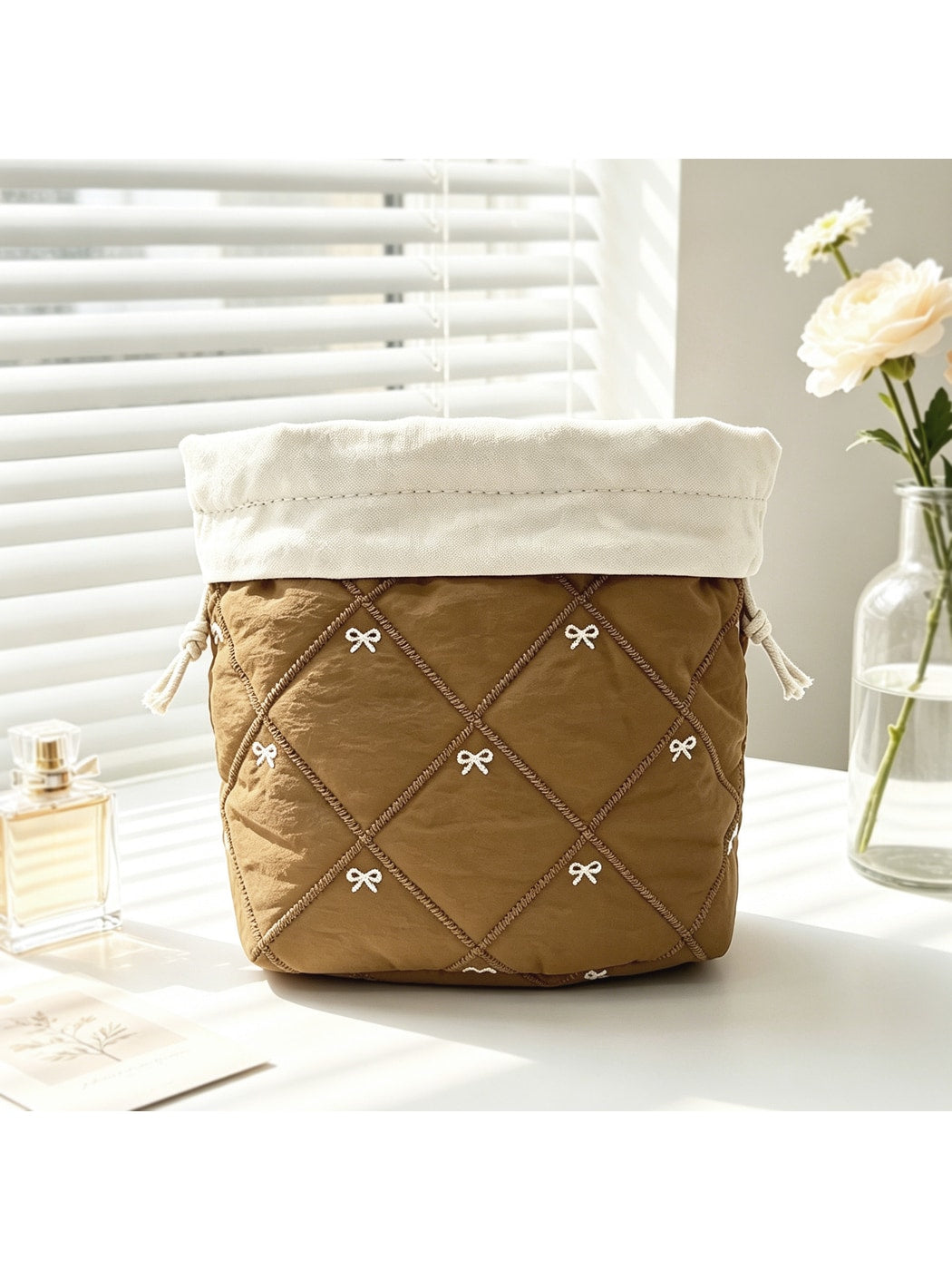 Cosbai - Quilted Bow Embroidery Drawstring Pouch