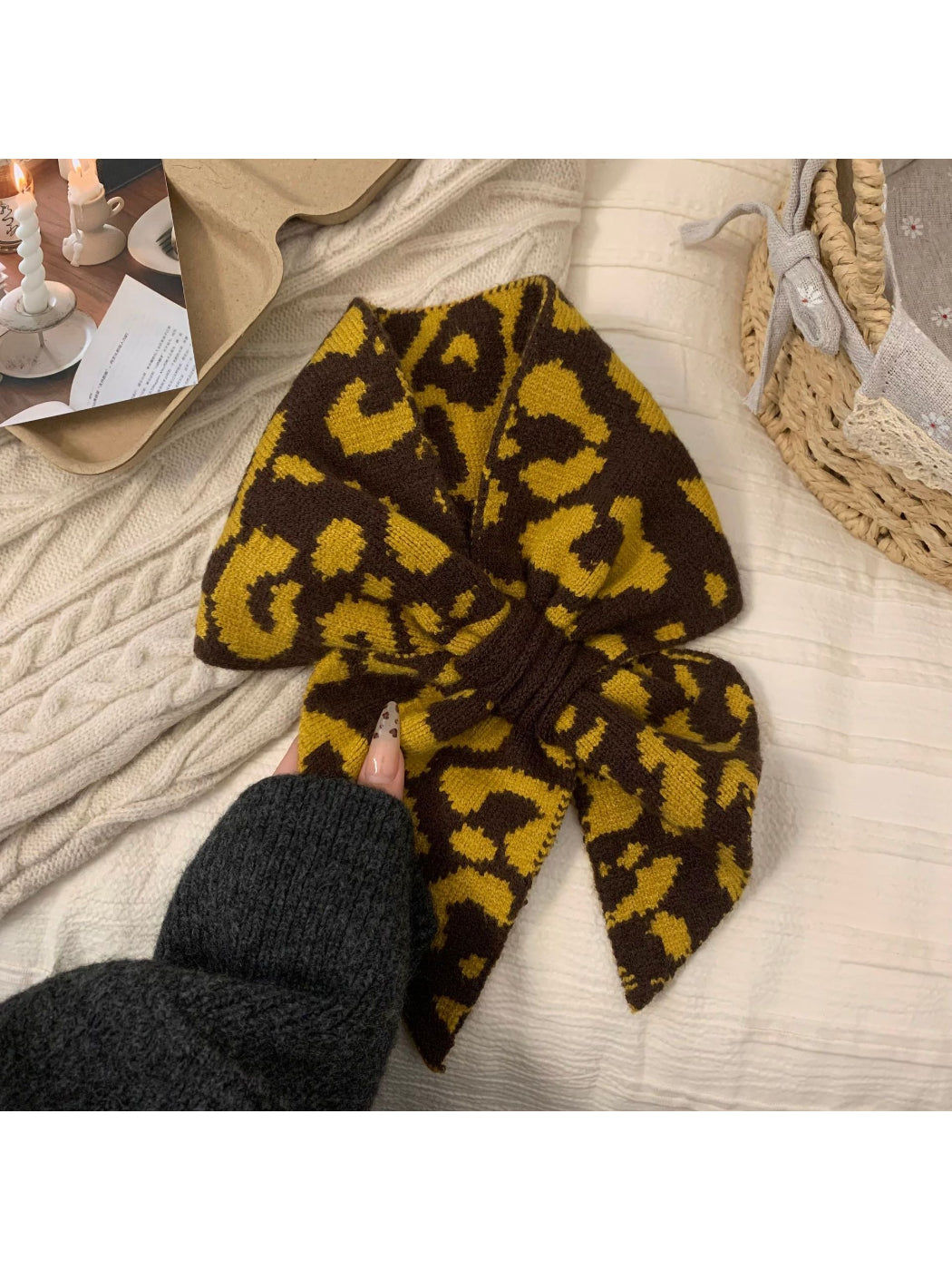 Scarvii - Cozy Bow Knot Knit Scarf