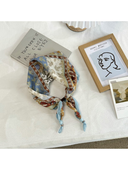 Scarvii - Floral Print Triangle Scarf