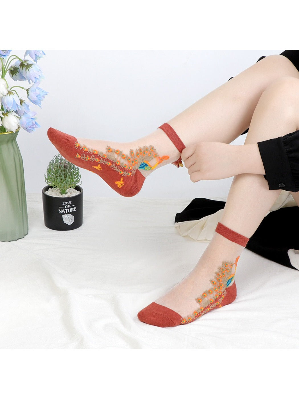 Rufia - Sheer Peacock Embroidery Socks