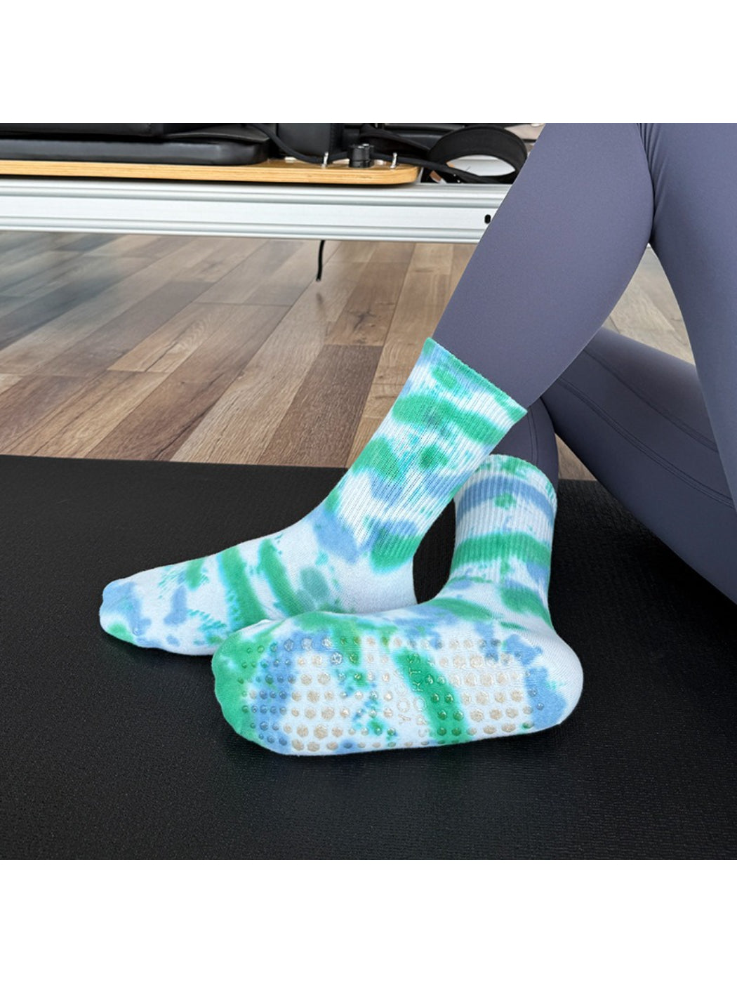 Rufia - Anti-Slip Gradient Yoga Socks
