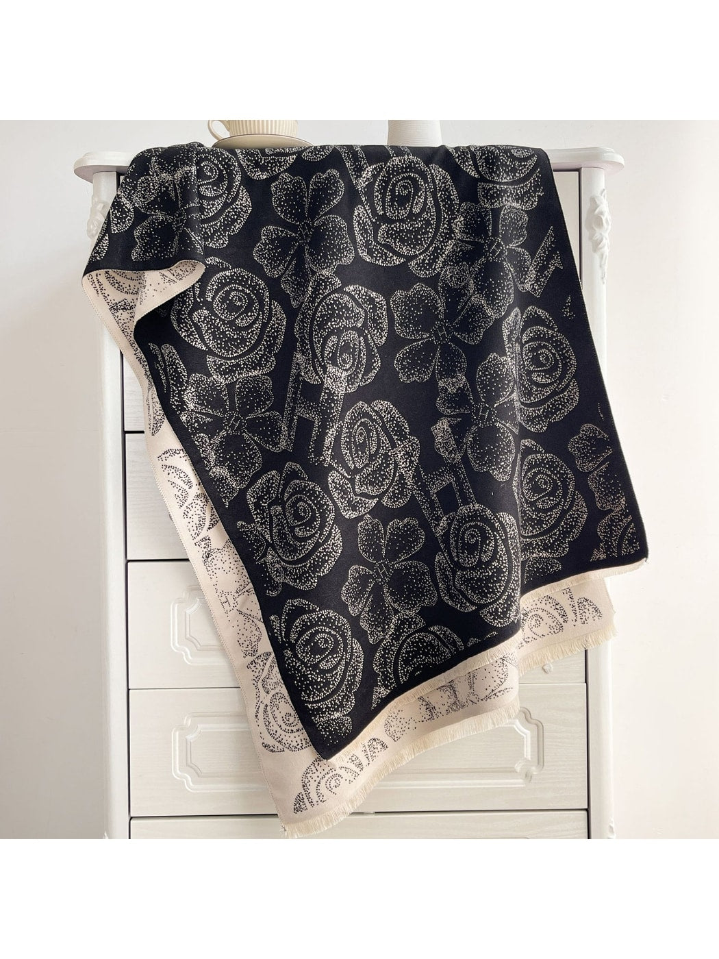Scarvii - Reversible Rose Jacquard Fringed Scarf
