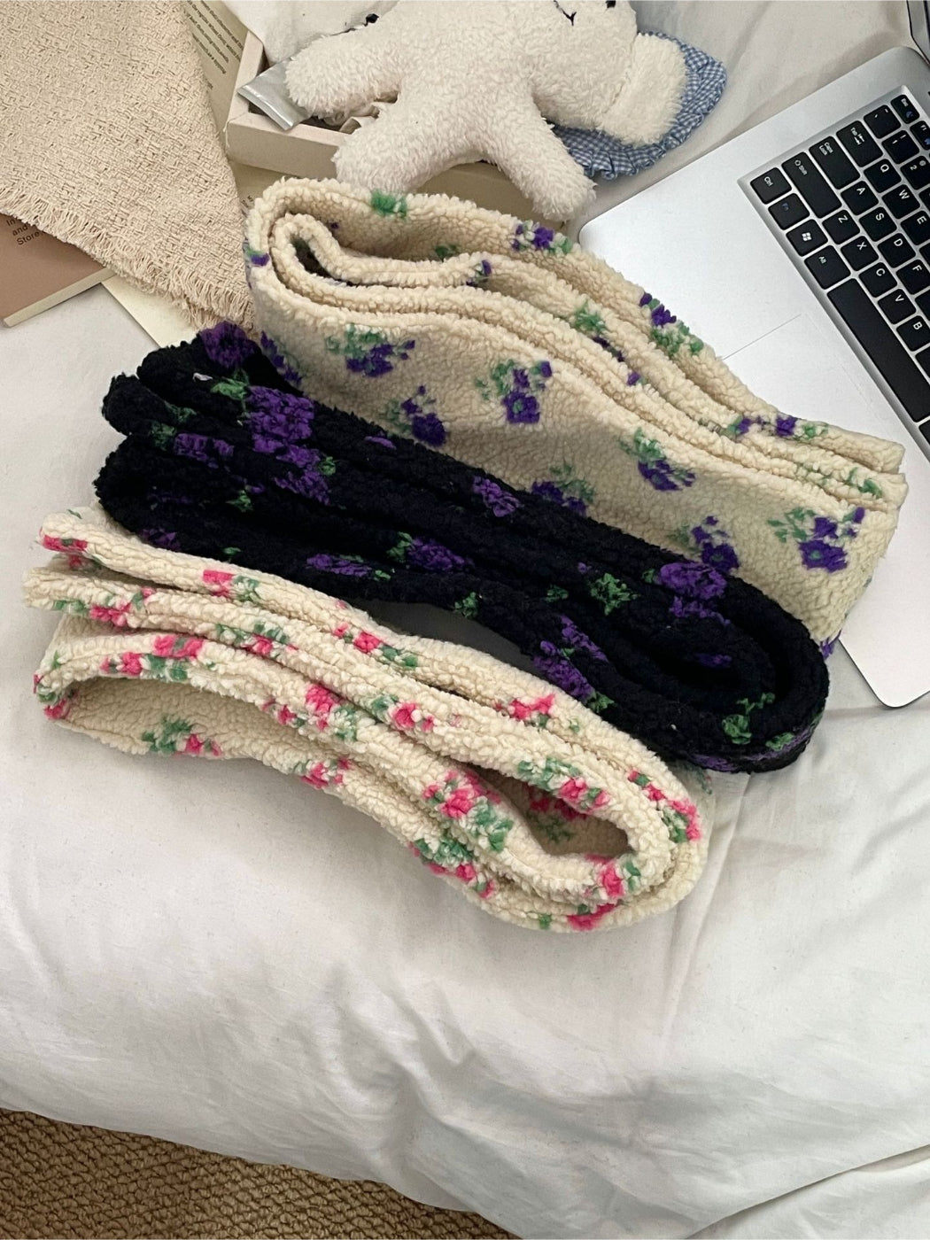 Scarvii - Floral Fleece Cozy Scarf