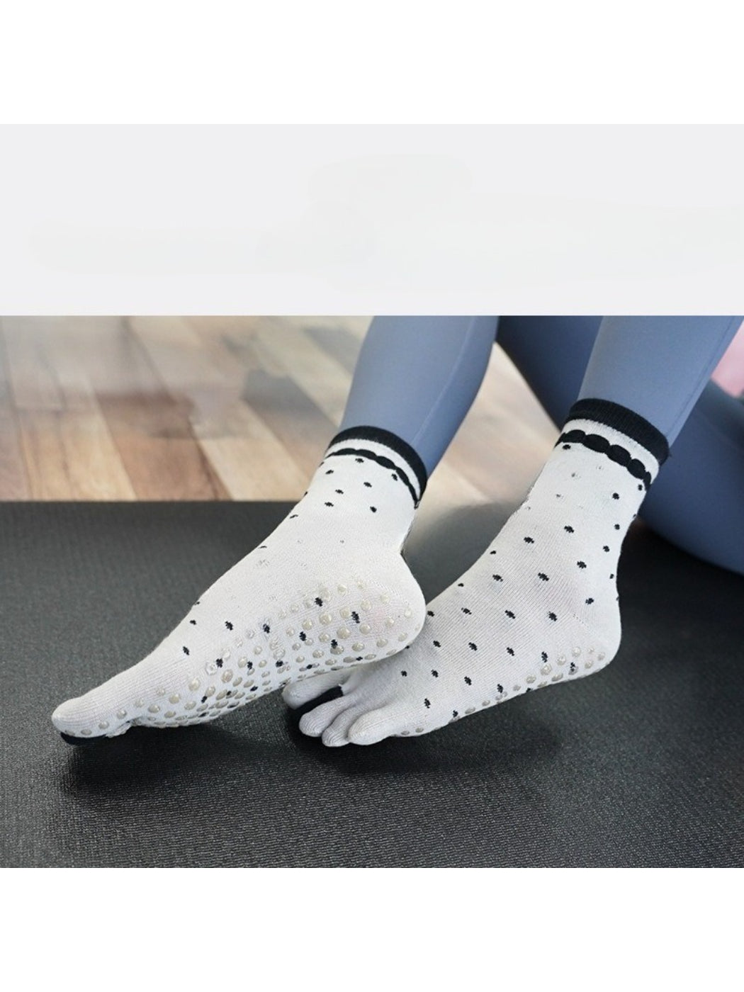 Rufia - Five-Toe Non-Slip Yoga Socks