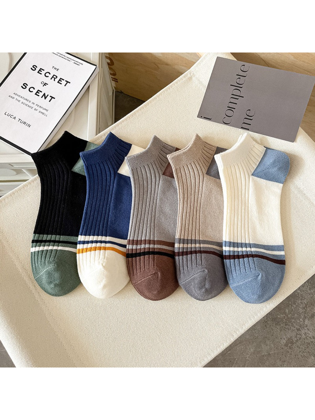 Rufia - Ribbed Stripe Accent Ankle Socks product image 1