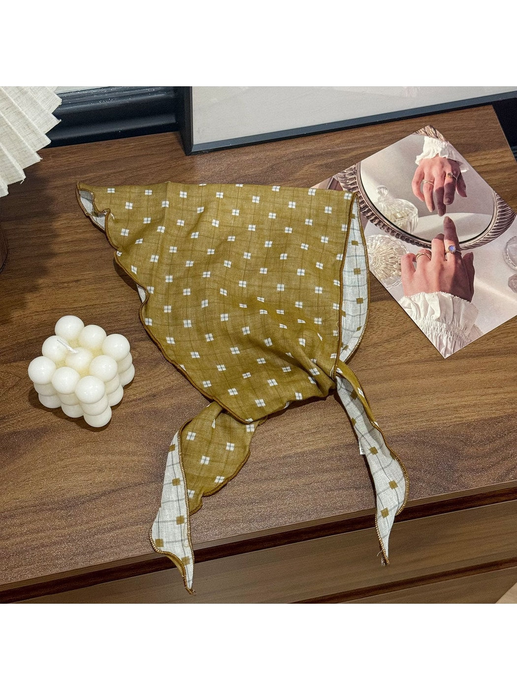 Scarvii - Plaid Ruffle Edge Everyday Triangle Bandana