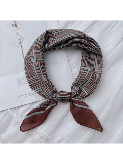 Scarvii - Geometric Print Lightweight Square Scarf