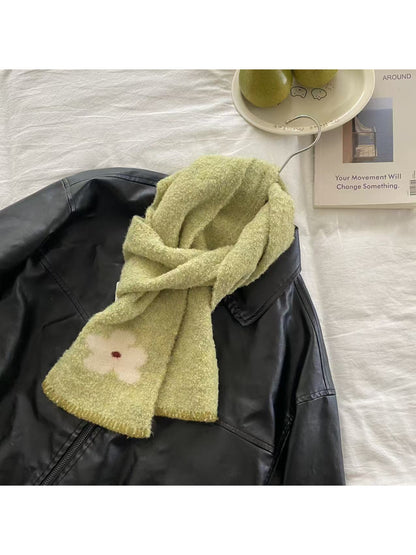Scarvii - Flower Motif Blanket Stitch Knit Scarf