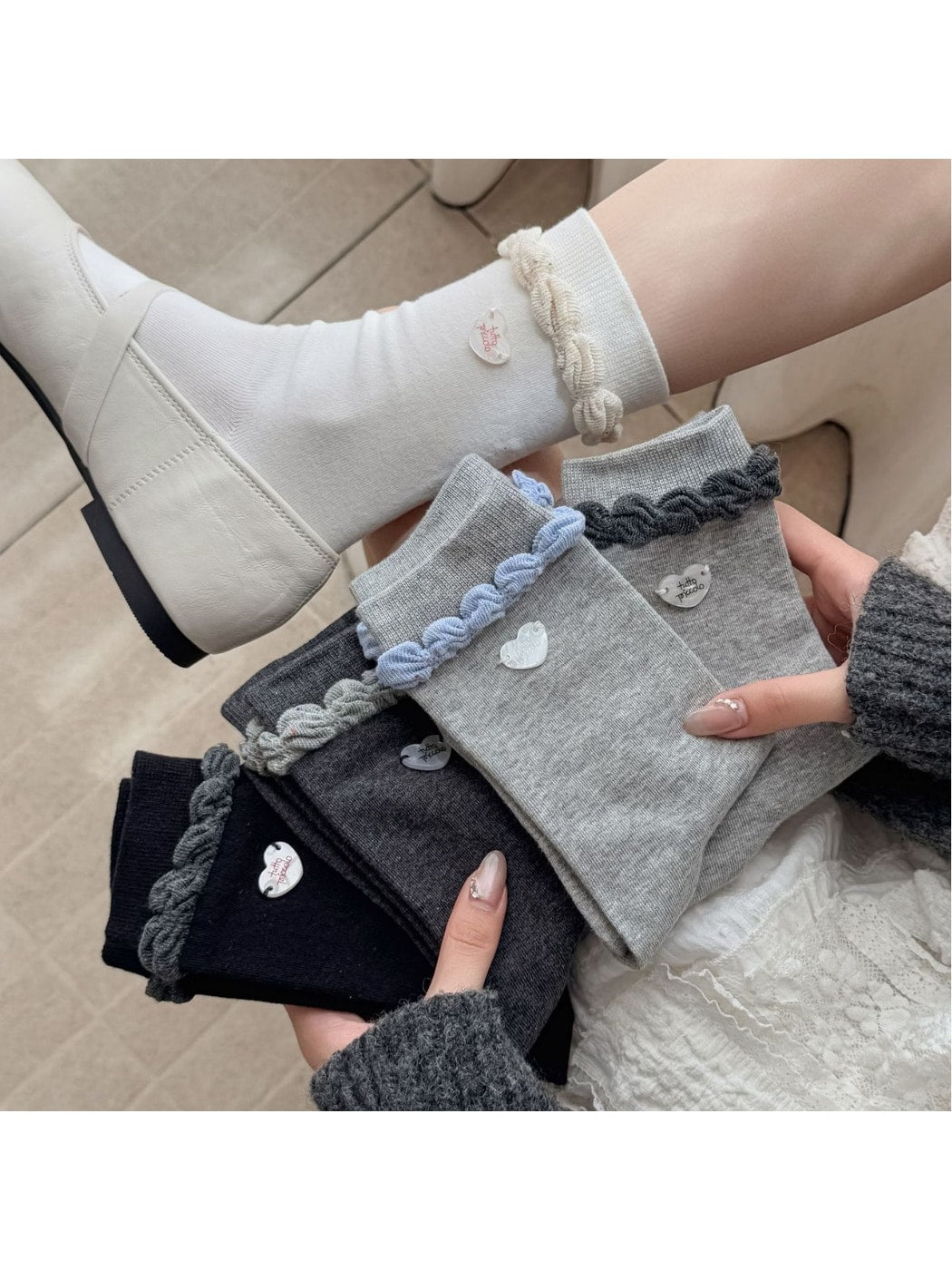 Rufia - Muted Soft Ruffle Cuff Crew Socks