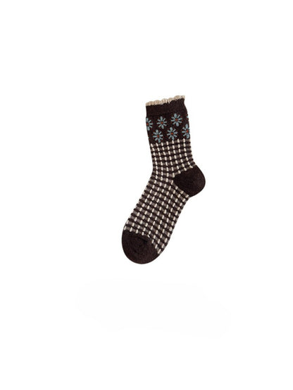 Rufia - Chocolate Stitch Pattern Crew Socks