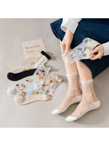 Rufia - Soft Sheer Floral Vine Crew Socks product image 9
