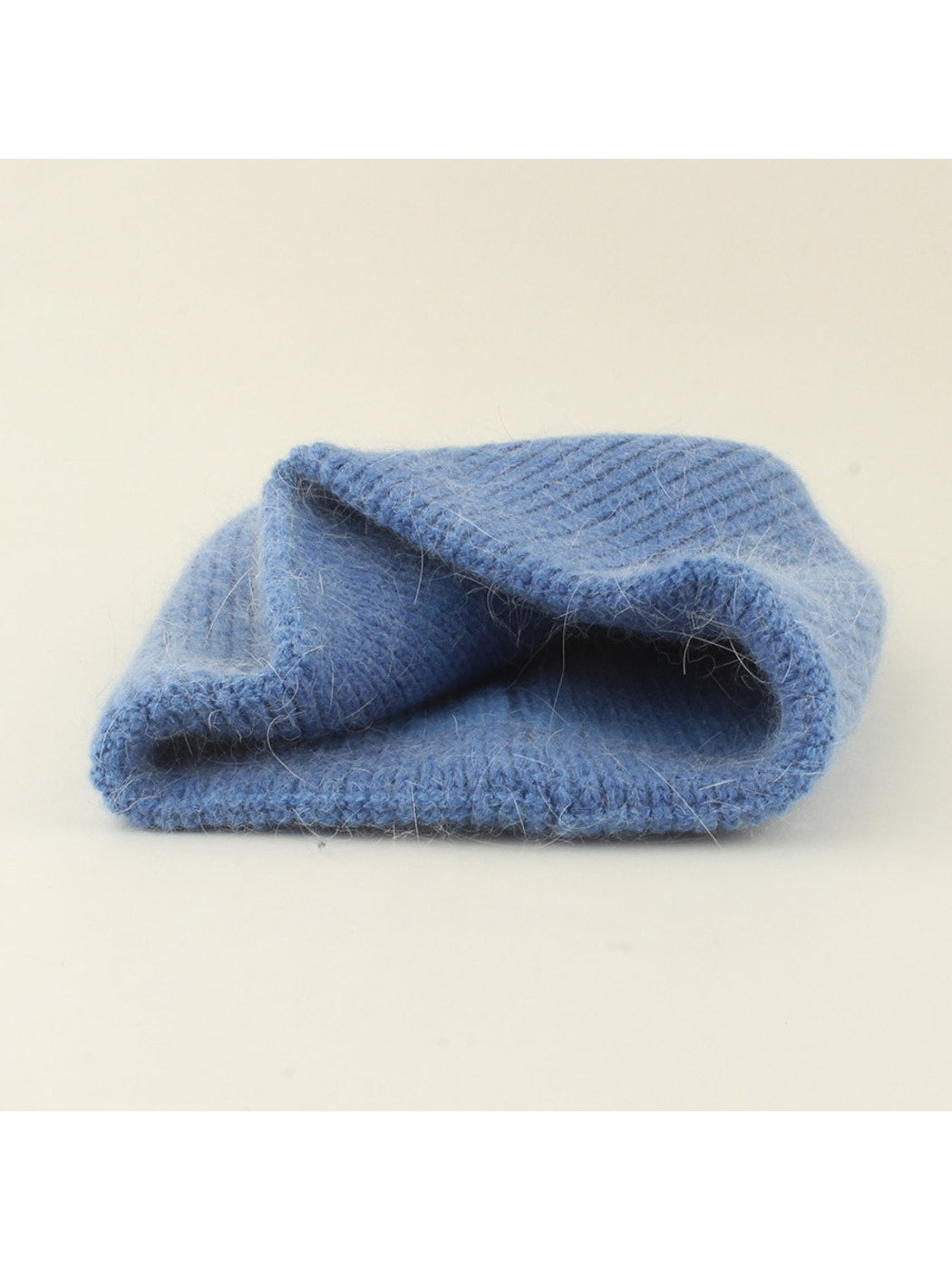 Haila - Women's Ribbed Brimless High-Top Beanie