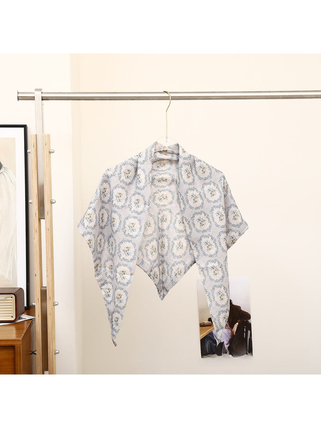 Scarvii - Pointed Hem Floral Layering Triangle Scarf