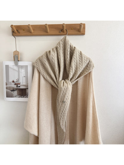 Scarvii - Raised Cable-Knit Triangle Scarf