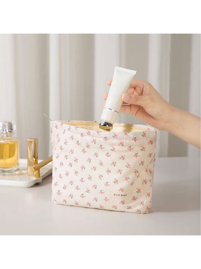 Cosbai - Sweet Floral Cosmetic Pouch Organizer Bag