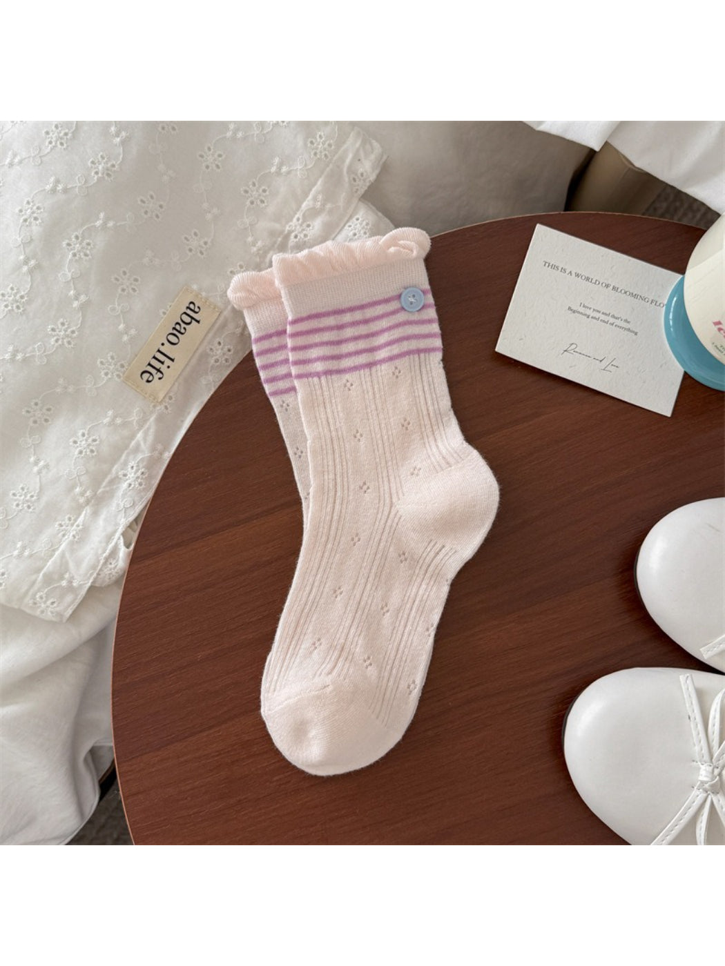 Rufia Lace Mesh Stripe Crew Socks edge detail