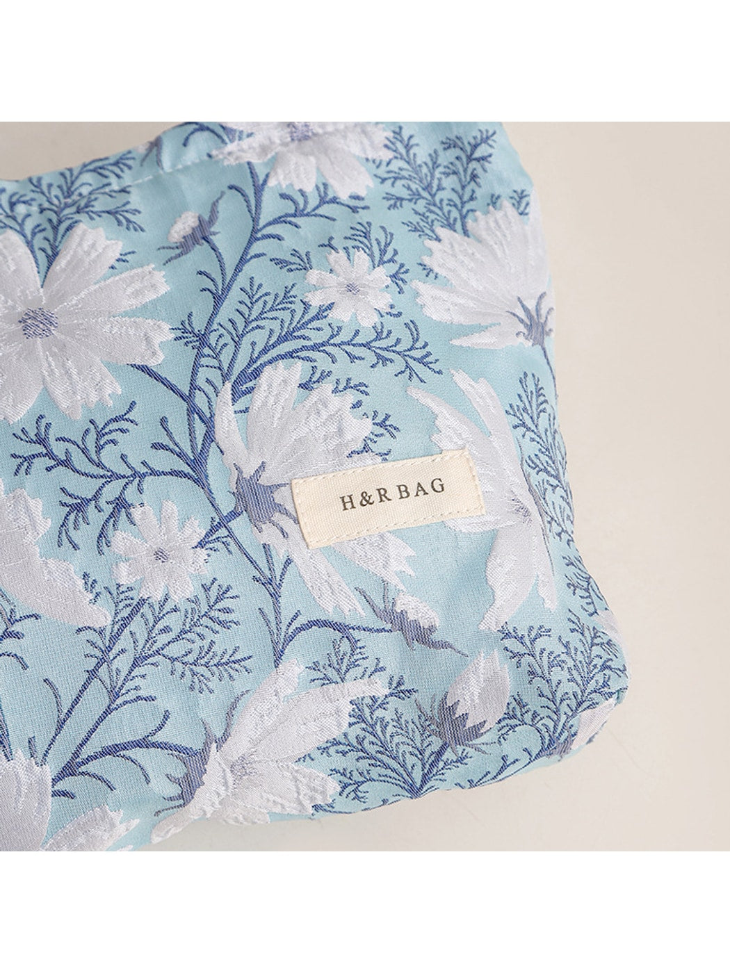 Cosbai - Fresh Floral Travel Makeup Organizer Bag