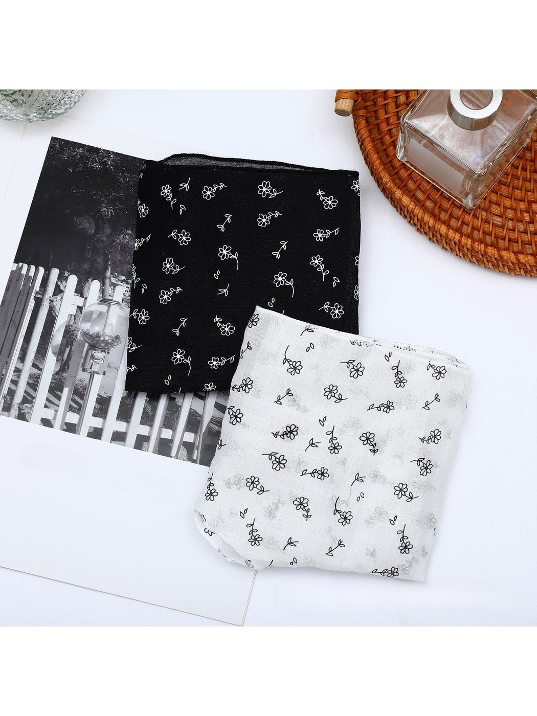 Scarvii - Printed Floral Fashion Triangle Bandana