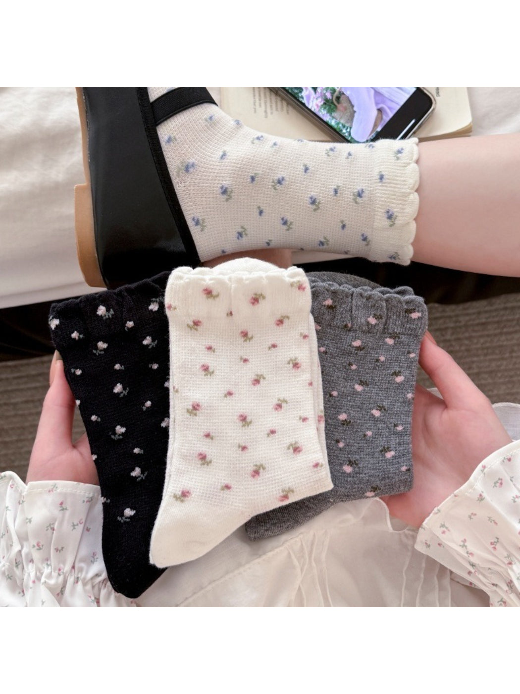 Rufia - Ditsy Floral Crew Socks