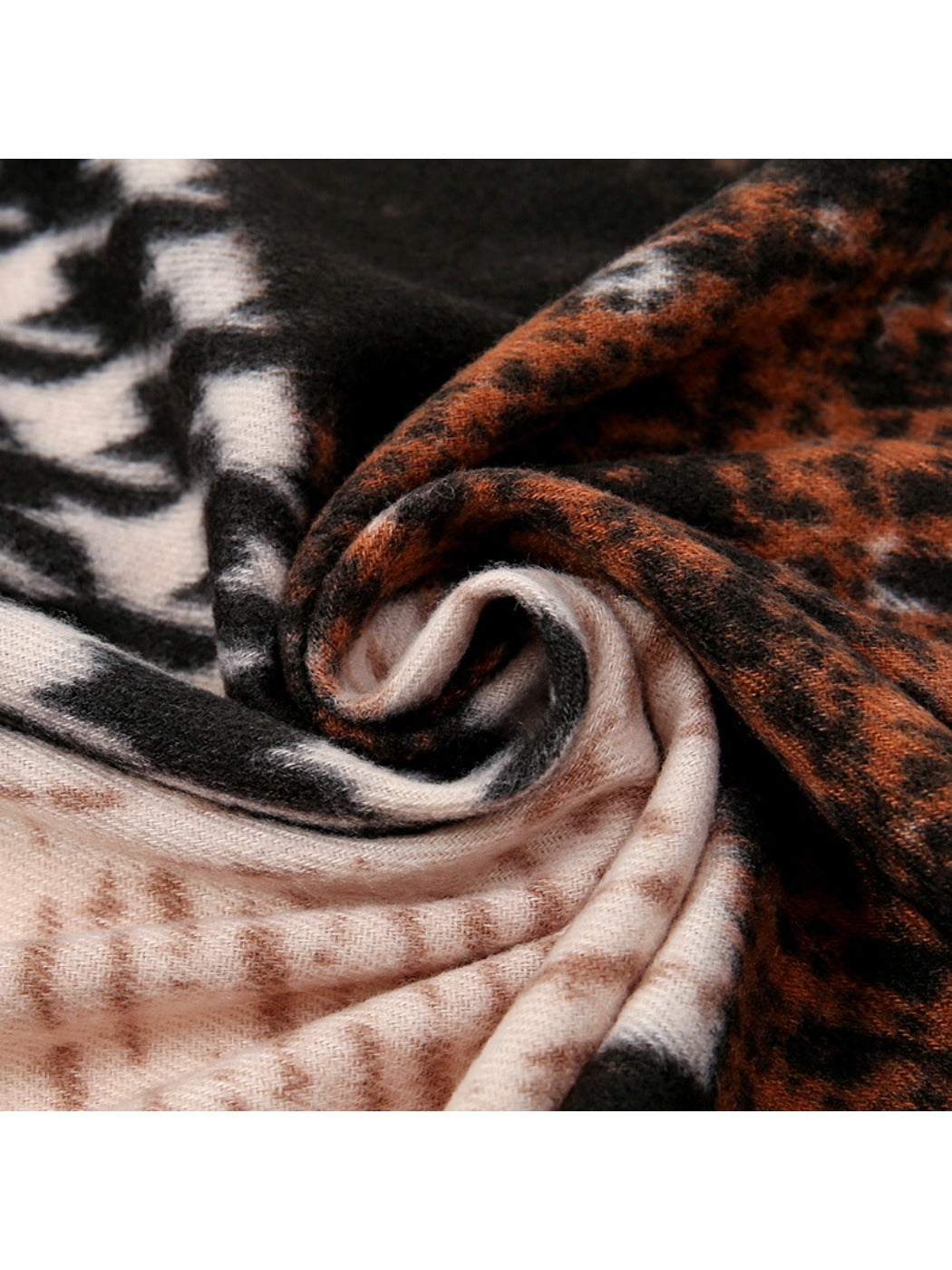 Scarvii - Geometric Pattern Tassel Winter Scarf