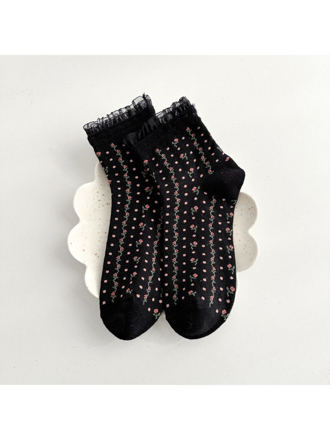 Rufia - Floral Knit Ruffle Cuff Crew Socks product image 8