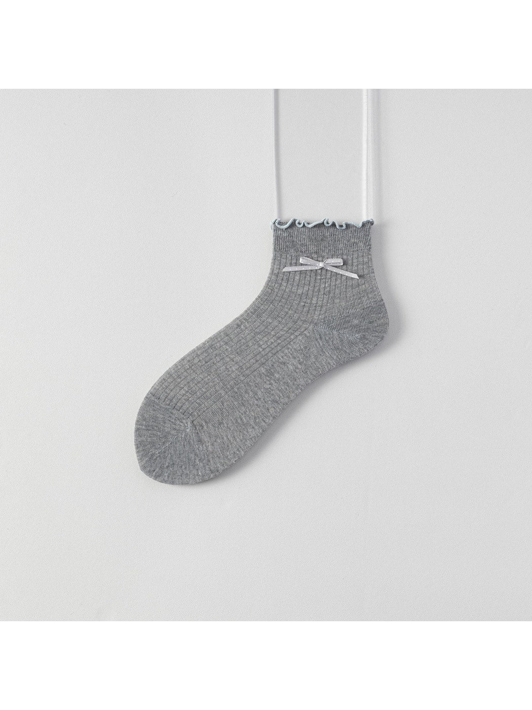 Rufia - Sweet Ruffle Trim Bow Detail Ankle Socks