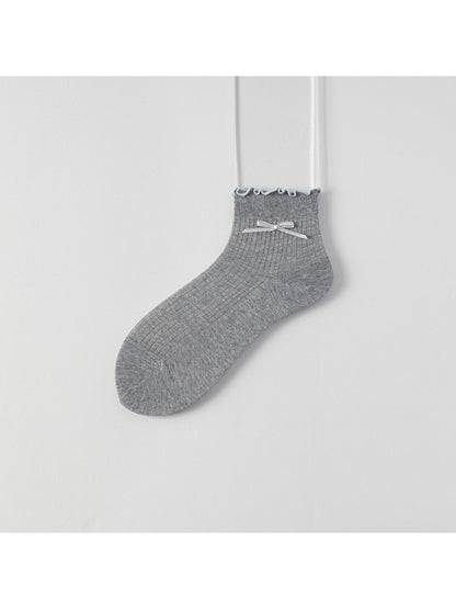 Rufia - Sweet Ruffle Trim Bow Detail Ankle Socks