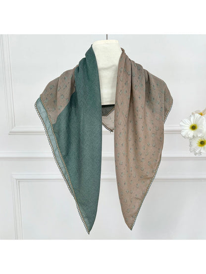 Scarvii - Floral Print Contrast Trim Diamond-shaped Scarf