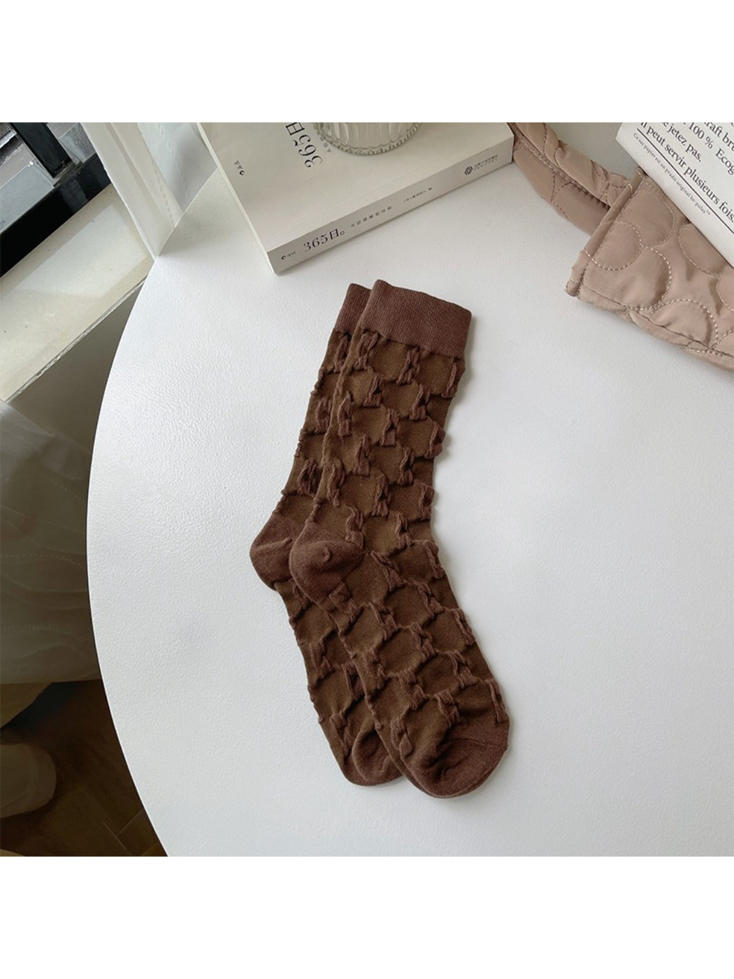 Rufia - Sculpted Texture Crew Socks