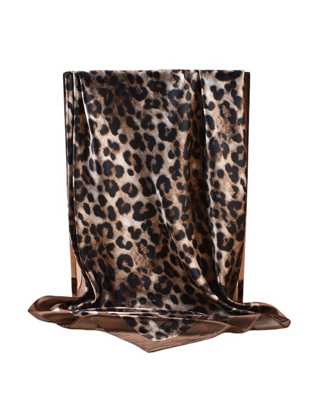 Scarvii - Square Scarf with Leopard Print