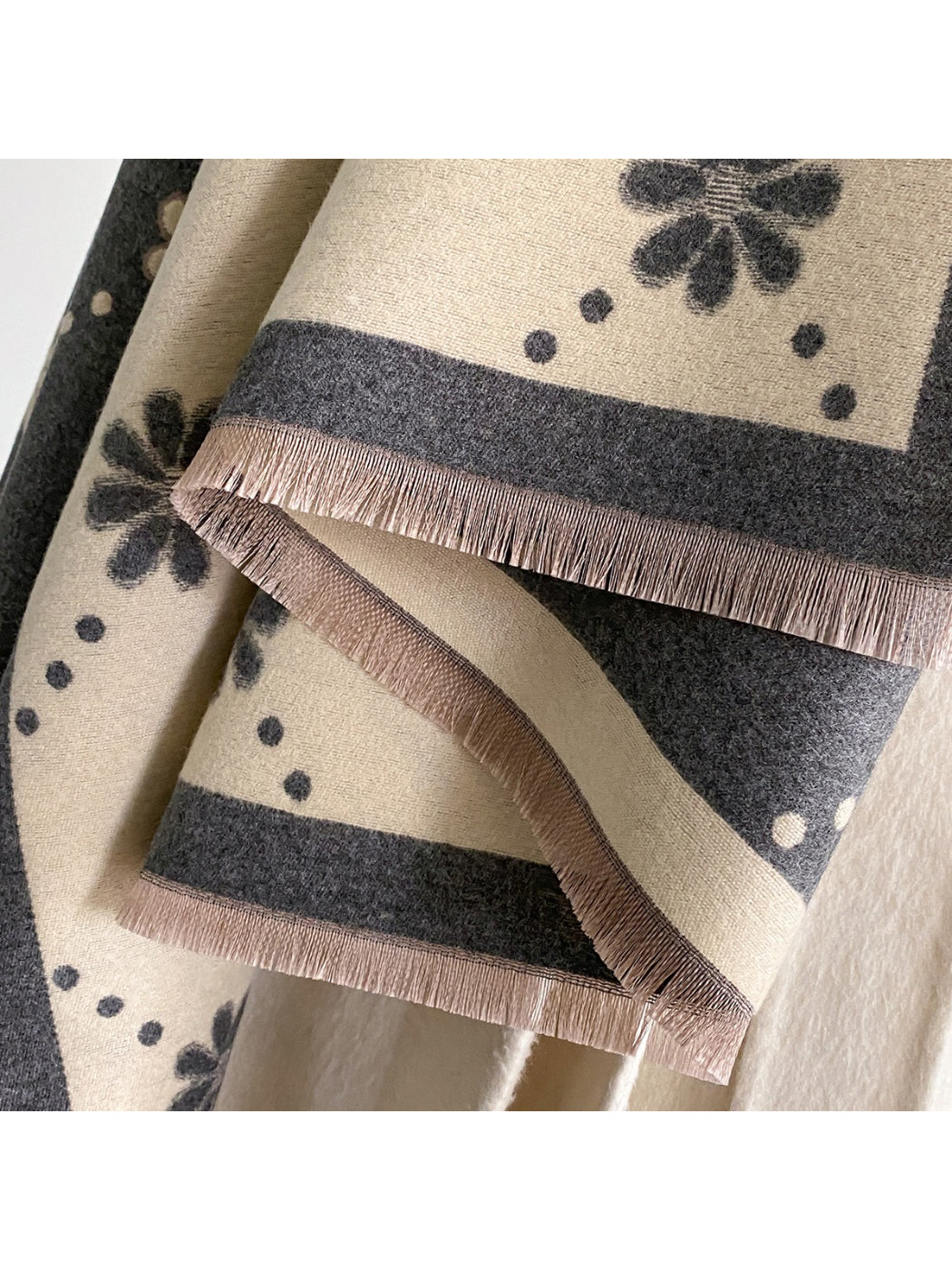 Scarvii – Polka Dot Floral Scarf & Wrap