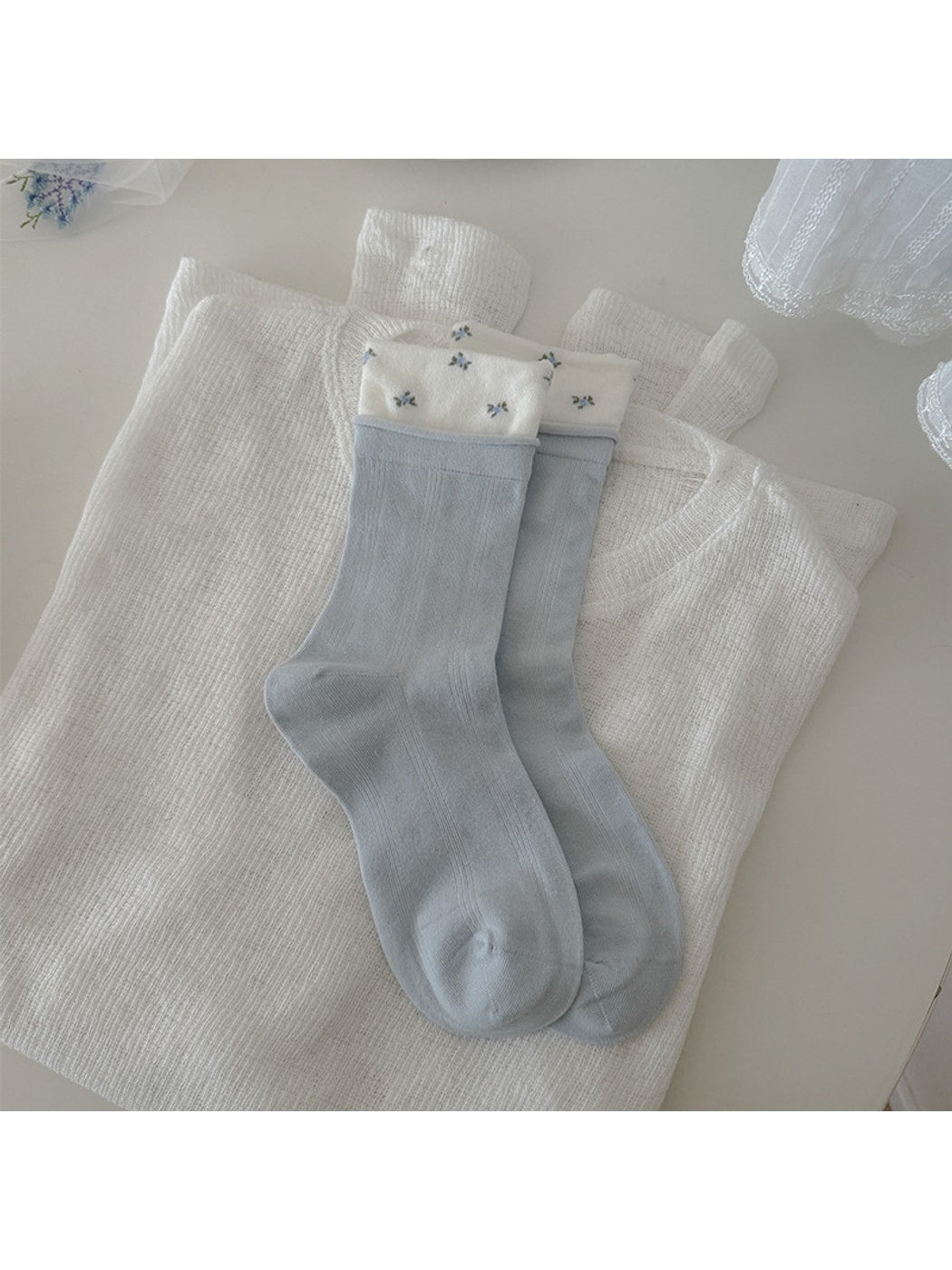 Rufia - Bow and Stripes Pattern Casual Crew Socks