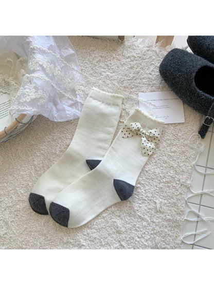 Rufia - Minimal Bow Accent Ribbed Crew Socks product image 5