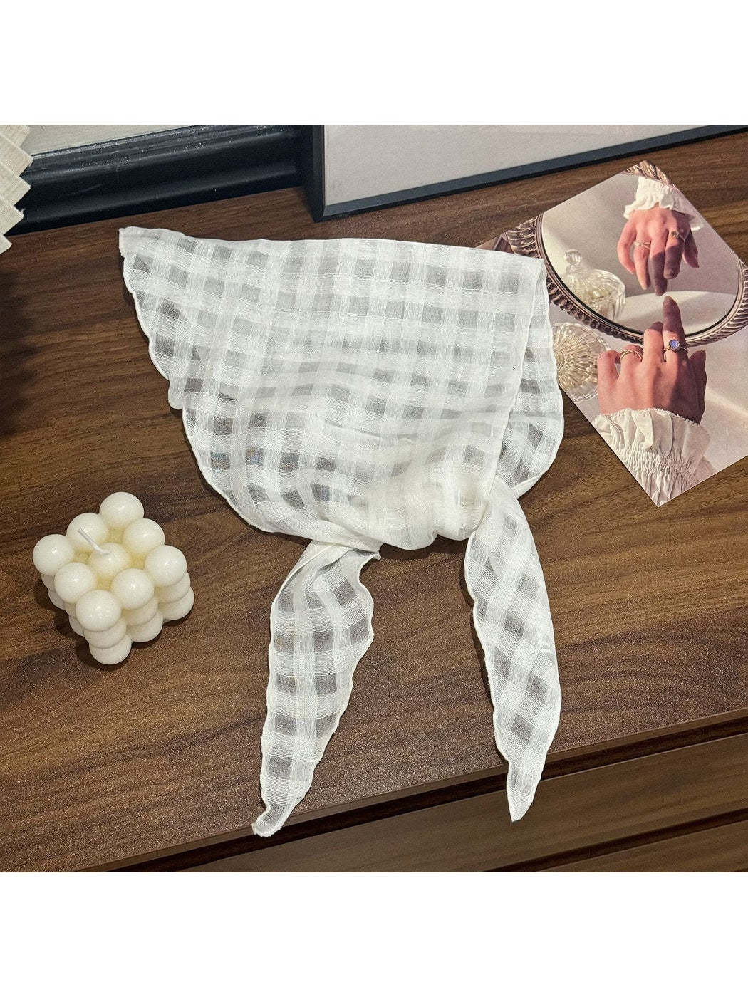 Scarvii - Scalloped Edge Check Triangle Bandana