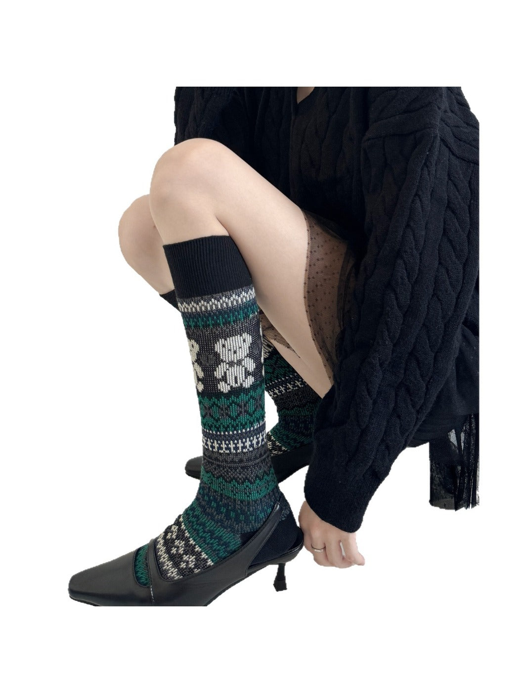 Rufia - Vintage Bear Pattern Mid-Calf Socks
