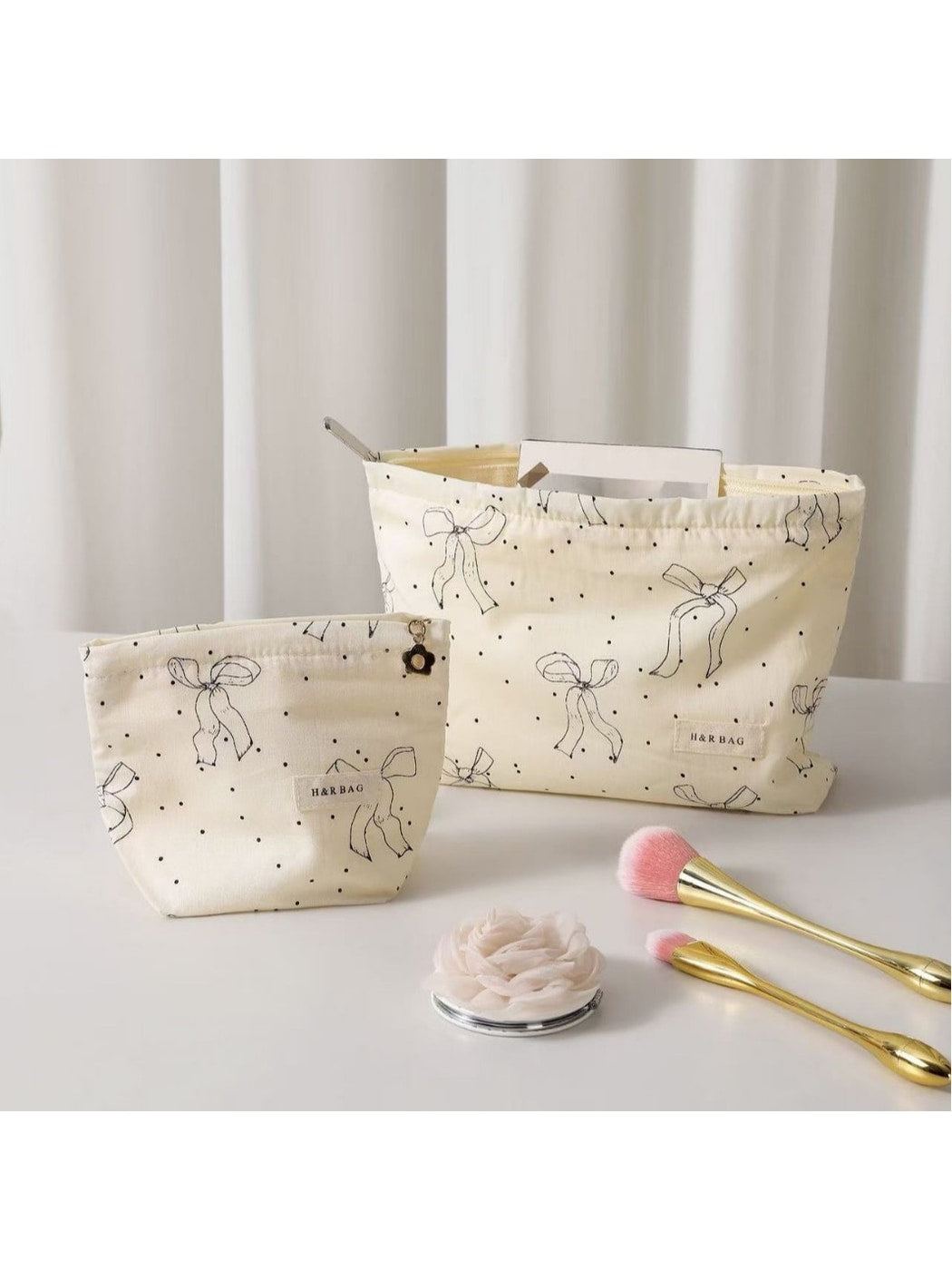 Cosbai - Polka Dot Bow Handheld Makeup Bag Pouch