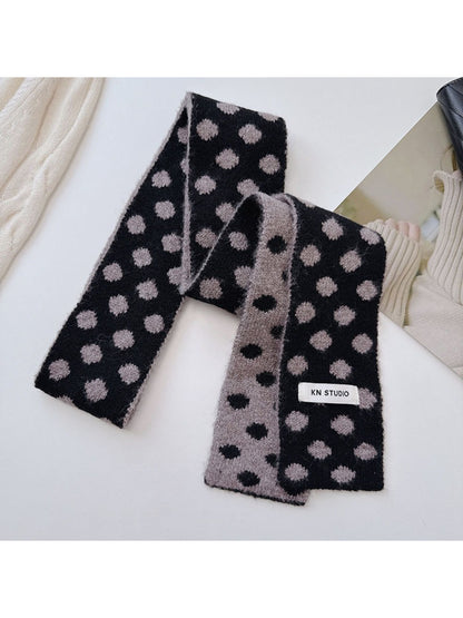 Scarvii - Reversible Soft Dot Scarf