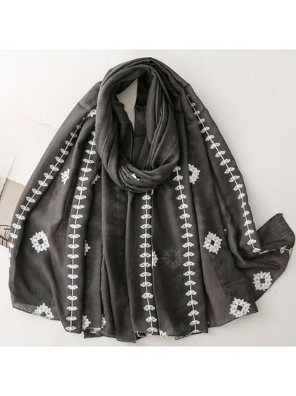 Scarvii - Modern Motif Trim Soft Scarf