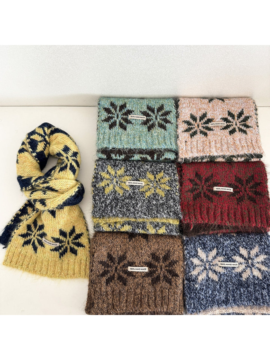 Scarvii - Nordic Snowflake Knit Scarf