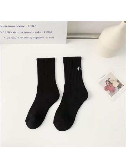 Rufia - Casual Letter Crew Socks product image 3