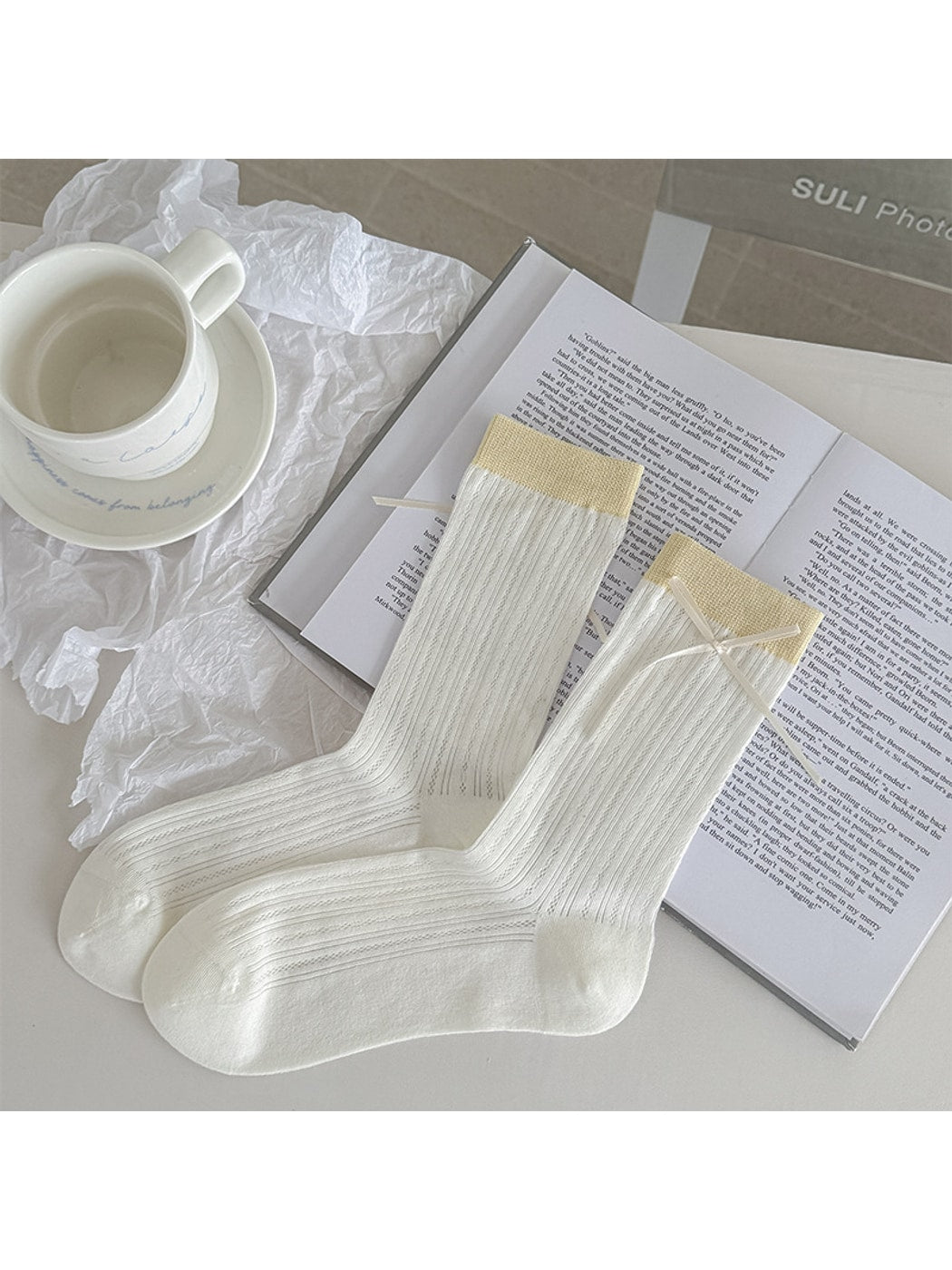 Rufia - Color Block Bow Detail Casual Crew Socks