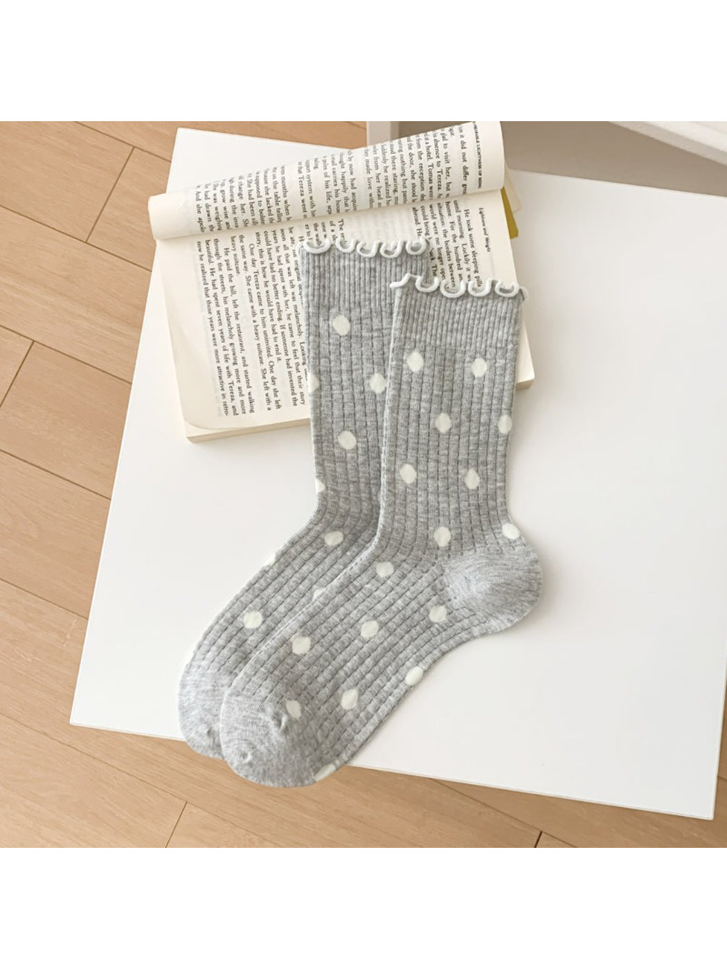 Rufia - Polka Dot Ruffle Trim Crew Socks